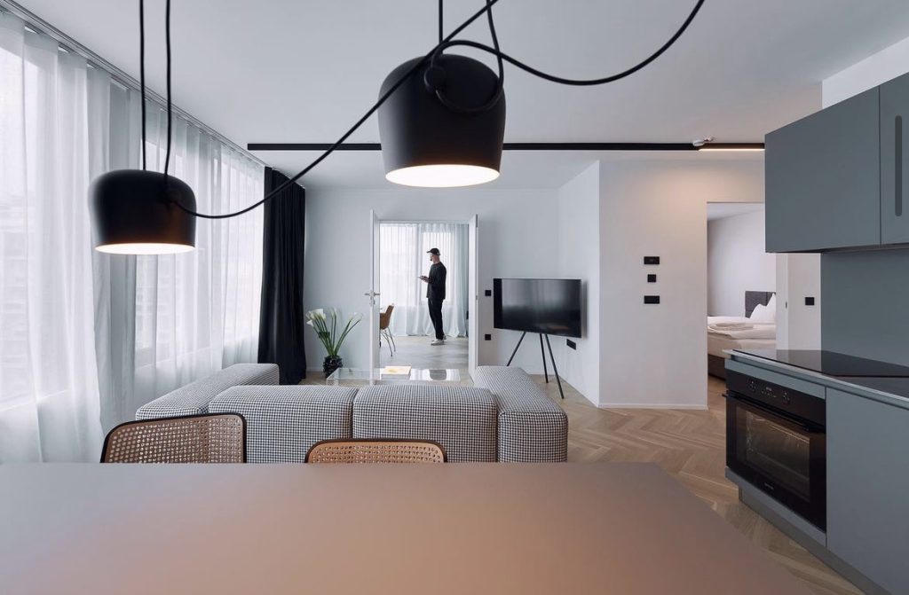 NEUHAUS-Kolodvorska (1)